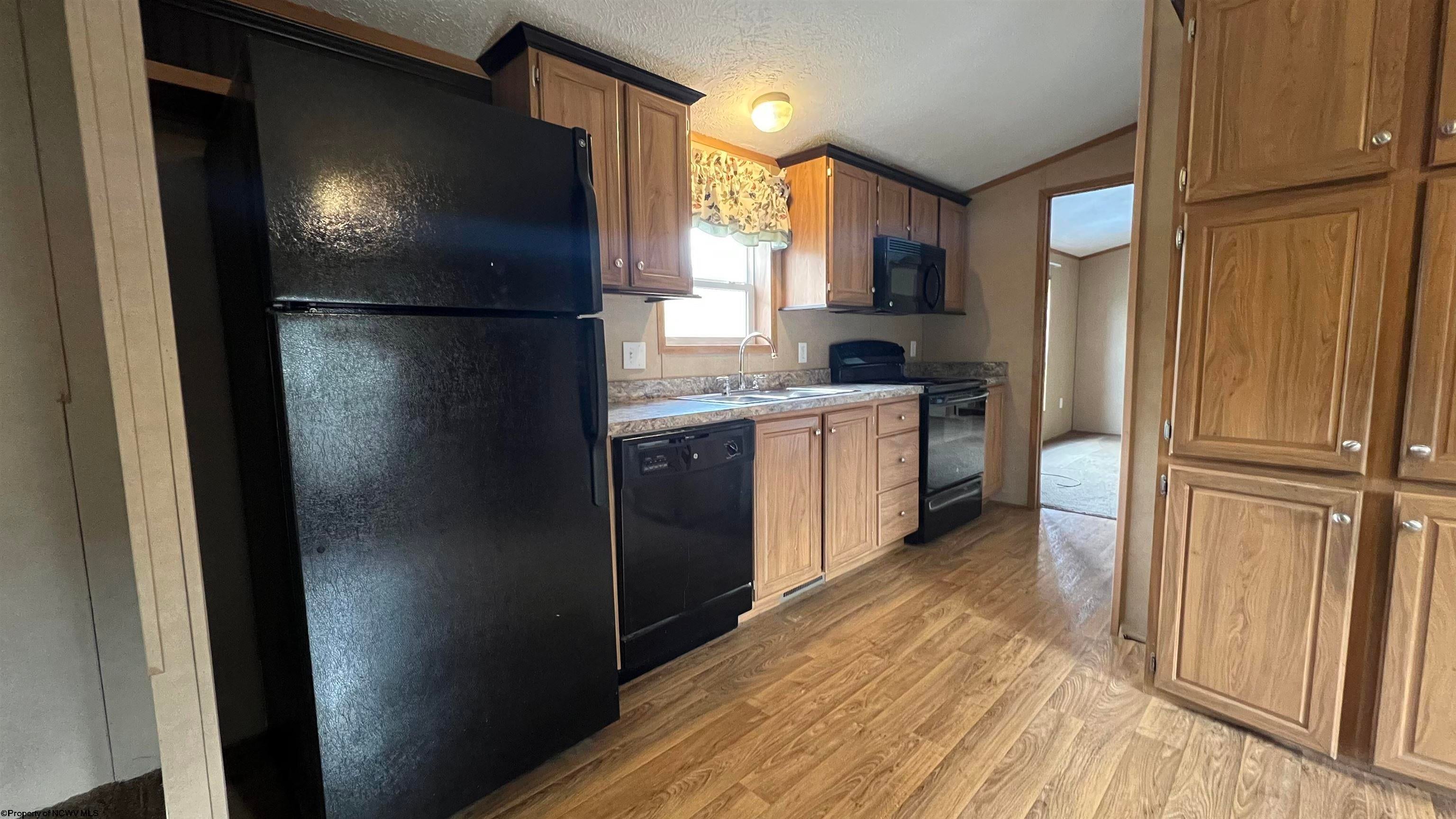 84 Benedum Run Road Bridgeport, WV 26330 - Photo 12 of 34 Gallery Image 12