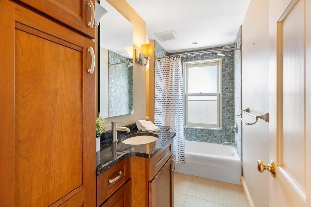 19 Harrington Road Cambridge, MA 02140 - Photo 15 of 21 Gallery Image 15