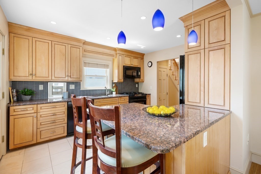19 Harrington Road Cambridge, MA 02140 - Photo 8 of 21 Gallery Image 8