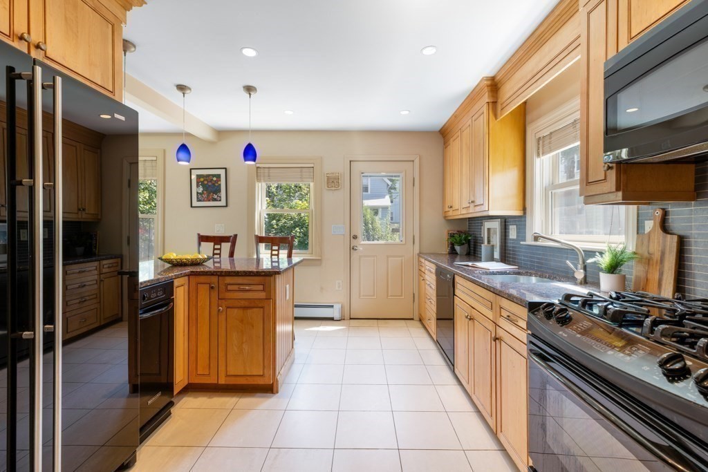 19 Harrington Road Cambridge, MA 02140 - Photo 10 of 21 Gallery Image 10