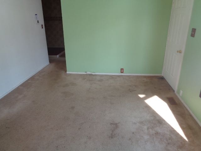 446 Montrose Drive Romeoville, IL 60446 - Photo 3 of 23 a view of an empty room