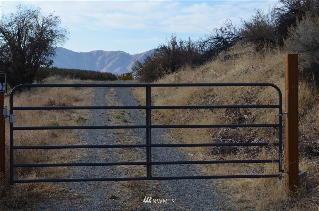 811 Boyd Road Chelan, WA 98816 - Photo 7 of 15 Gallery Image 7