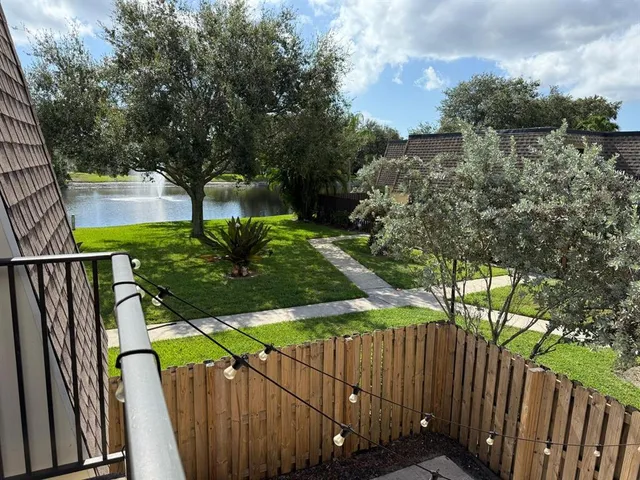 $349,900 | 2911 Southwest 22nd Circle, Unit 37B, Delray Beach, FL 33445