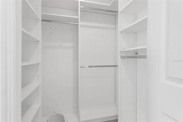 $2,200 | 18028 Gawthrop Drive, Unit 304, Bradenton, FL 34211