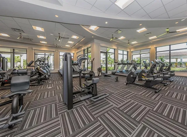 $2,200 | 18028 Gawthrop Drive, Unit 304, Bradenton, FL 34211