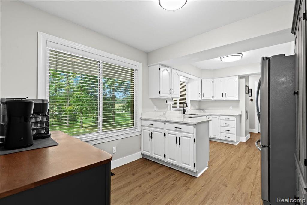 2330 Argentine Road Howell, MI 48855 - Photo 5 of 38