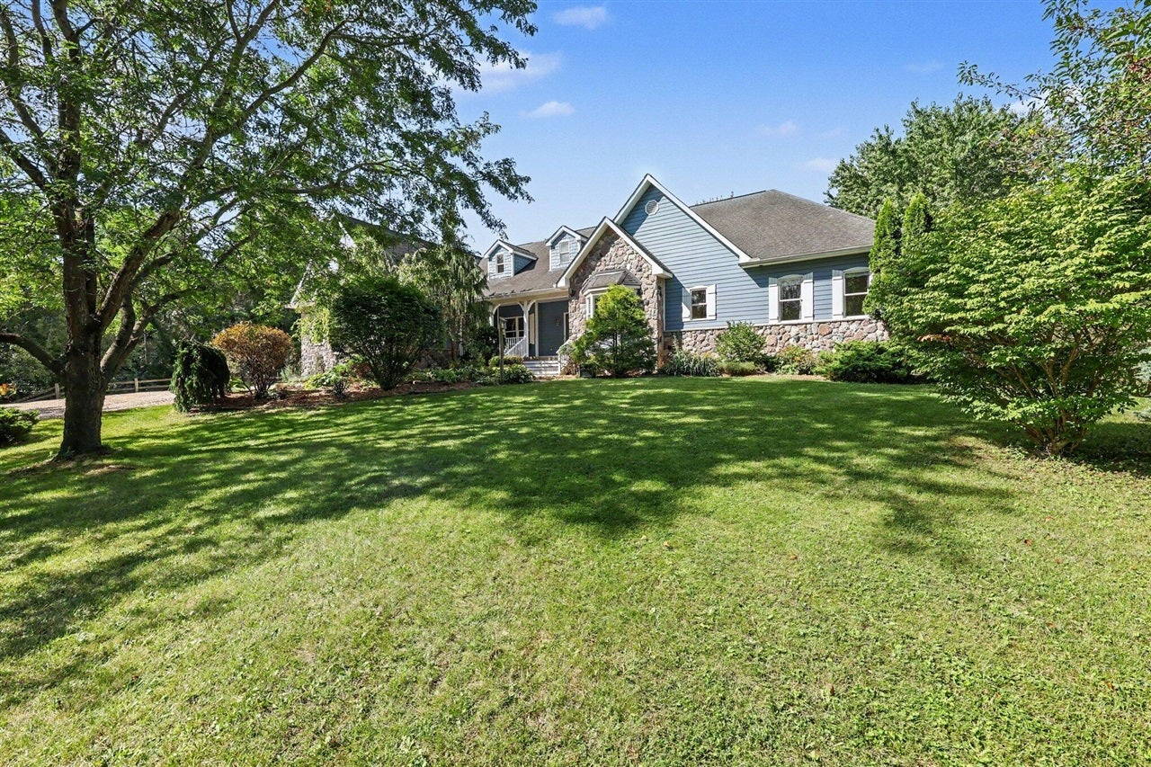 7353 Jennings Road Whitmore Lake, MI 48189 - Photo 4 of 99 Gallery Image 4