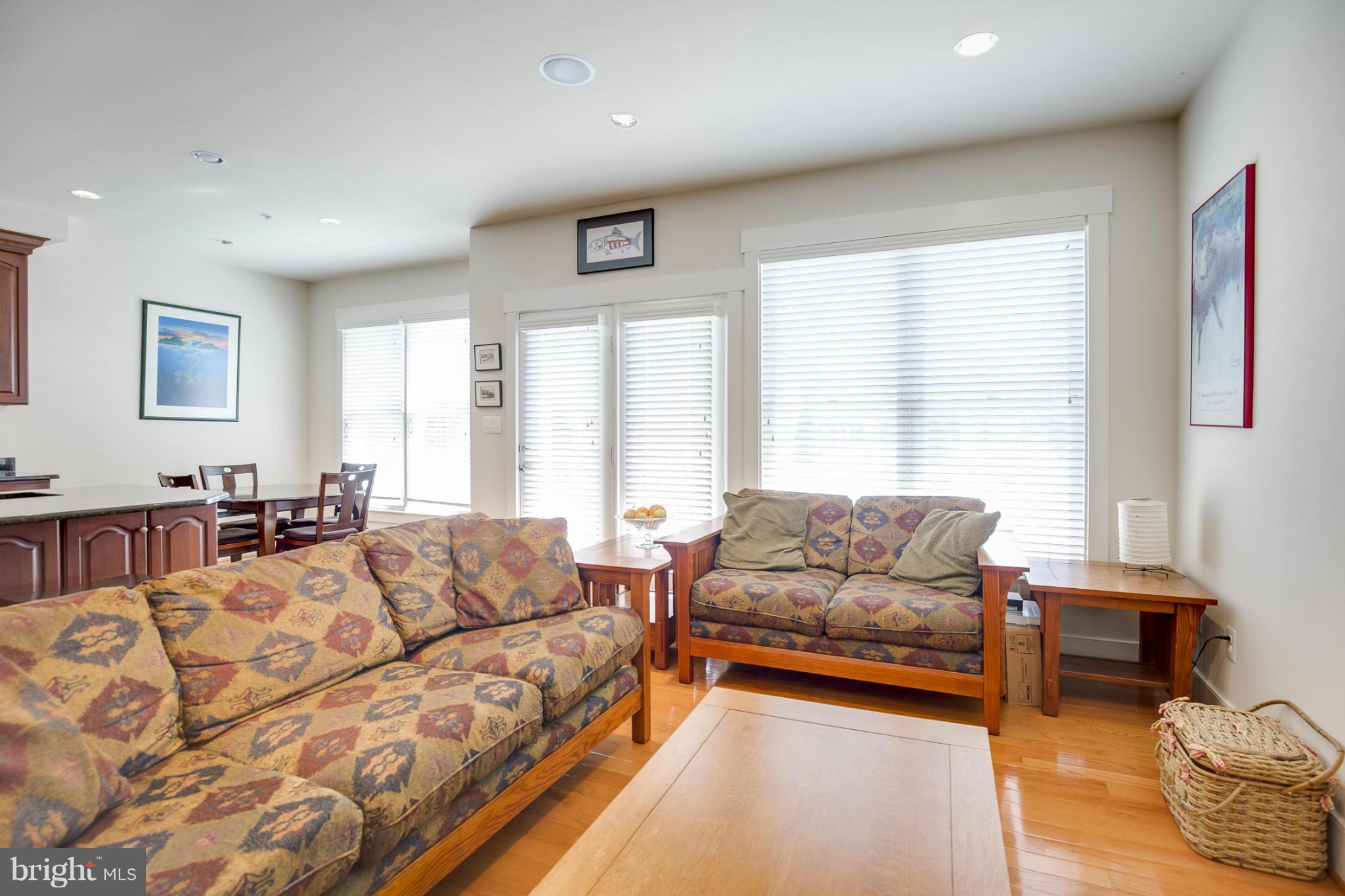 9508 Ament Street Silver Spring, MD 20910 - Photo 11 of 25 Family Room