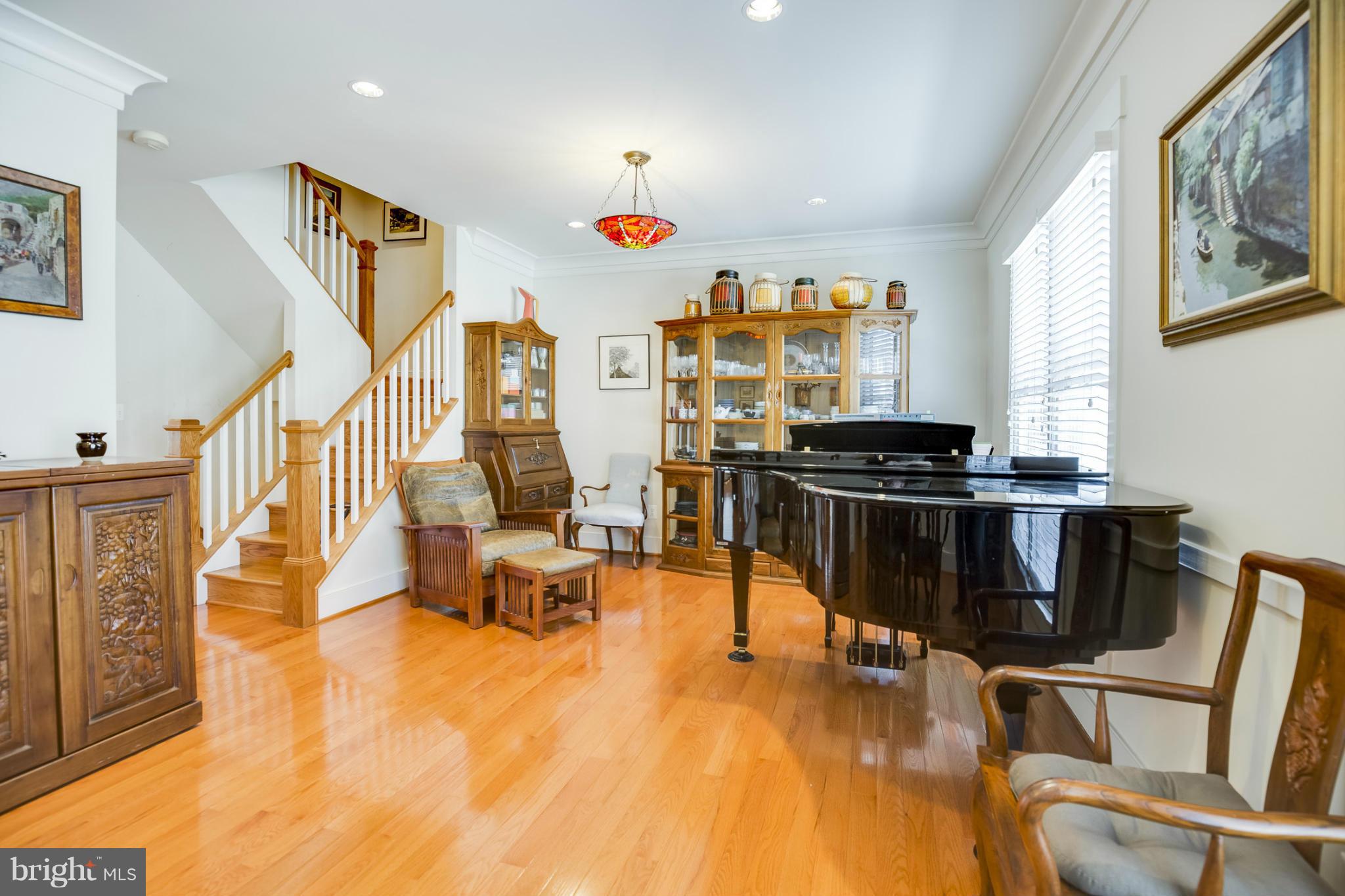 9508 Ament Street Silver Spring, MD 20910 - Photo 10 of 25 Interior (General)