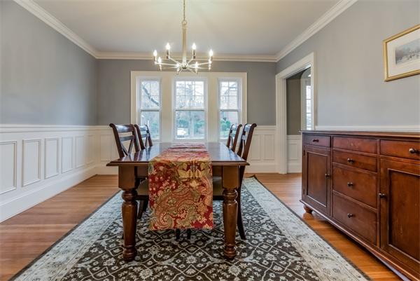 12 Fellsmere Road Newton, MA 02459 - Photo 13 of 28