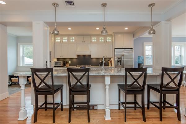 12 Fellsmere Road Newton, MA 02459 - Photo 2 of 28