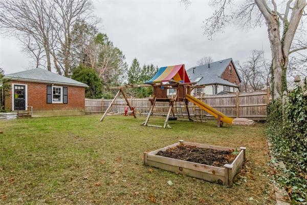 12 Fellsmere Road Newton, MA 02459 - Photo 28 of 28