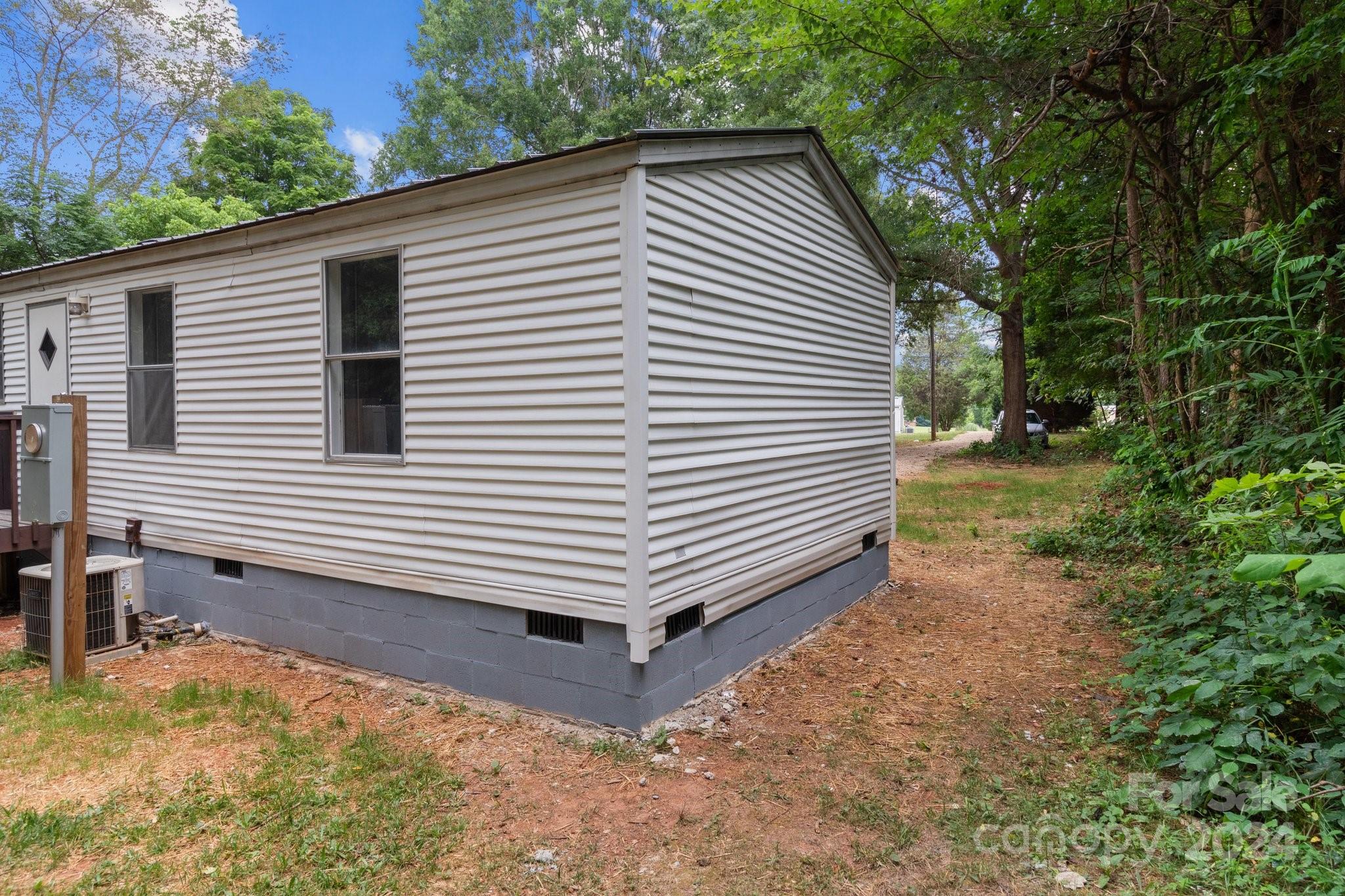 841 Leach Road Salisbury, NC 28146 - Photo 4 of 31 Gallery Image 4