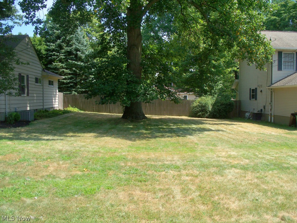 5555 Hopkins Road Mentor, OH 44060 - Photo 2 of 25 Vacant lot included in price.