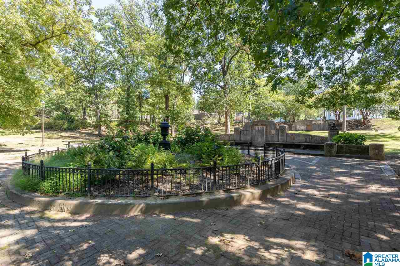 55 Hanover Circle, Unit 305 Birmingham, AL 35205 - Photo 29 of 33