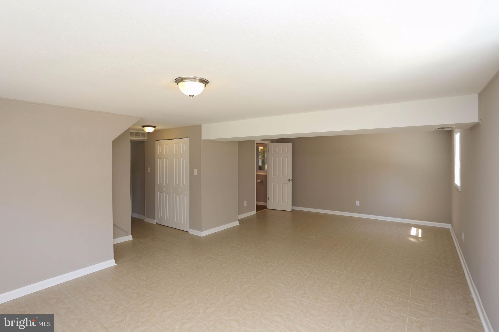 512 Crosby Road Baltimore, MD 21228 - Photo 24 of 30 a view of an empty room