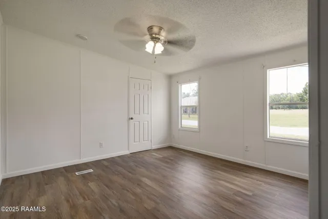 $169,000 | 346 West Railroad Avenue, Arnaudville, LA 70512