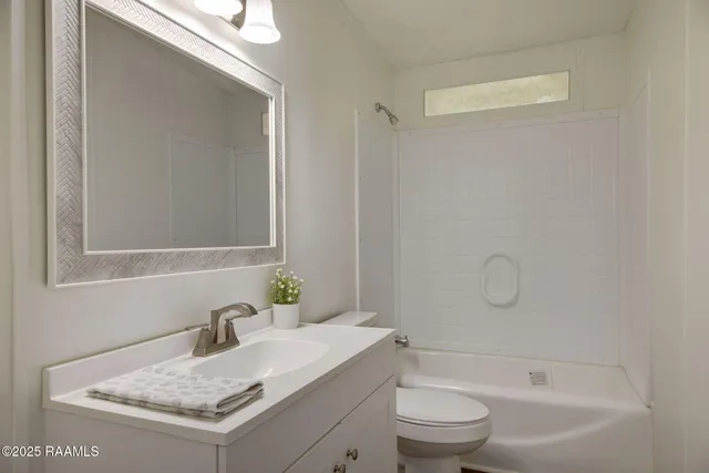 $169,000 | 346 West Railroad Avenue, Arnaudville, LA 70512