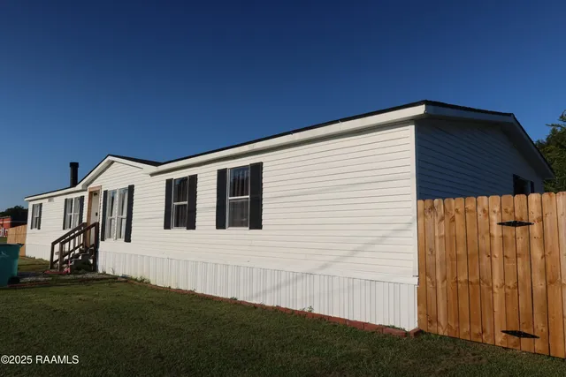 $169,000 | 346 West Railroad Avenue, Arnaudville, LA 70512