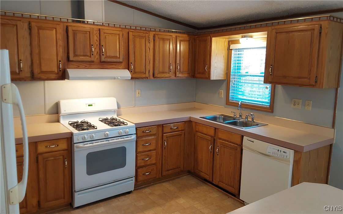 9001 Summit Road Paris, NY 13318 - Photo 15 of 50