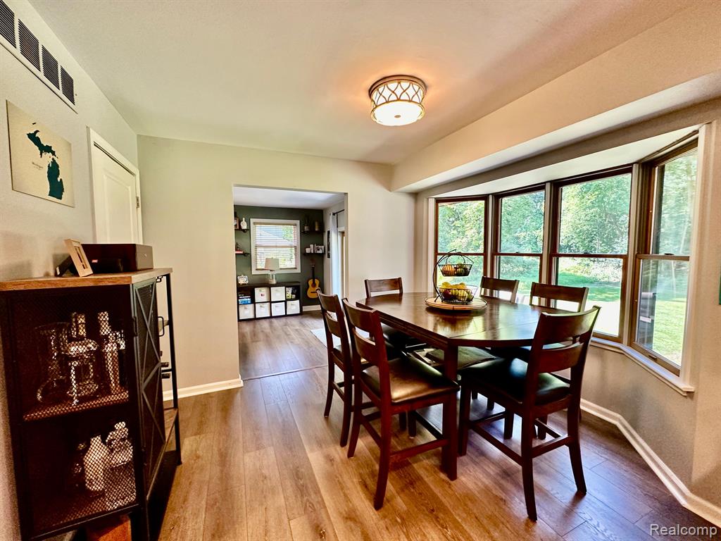 200 West Maryknoll Road Rochester Hills, MI 48309 - Photo 9 of 47