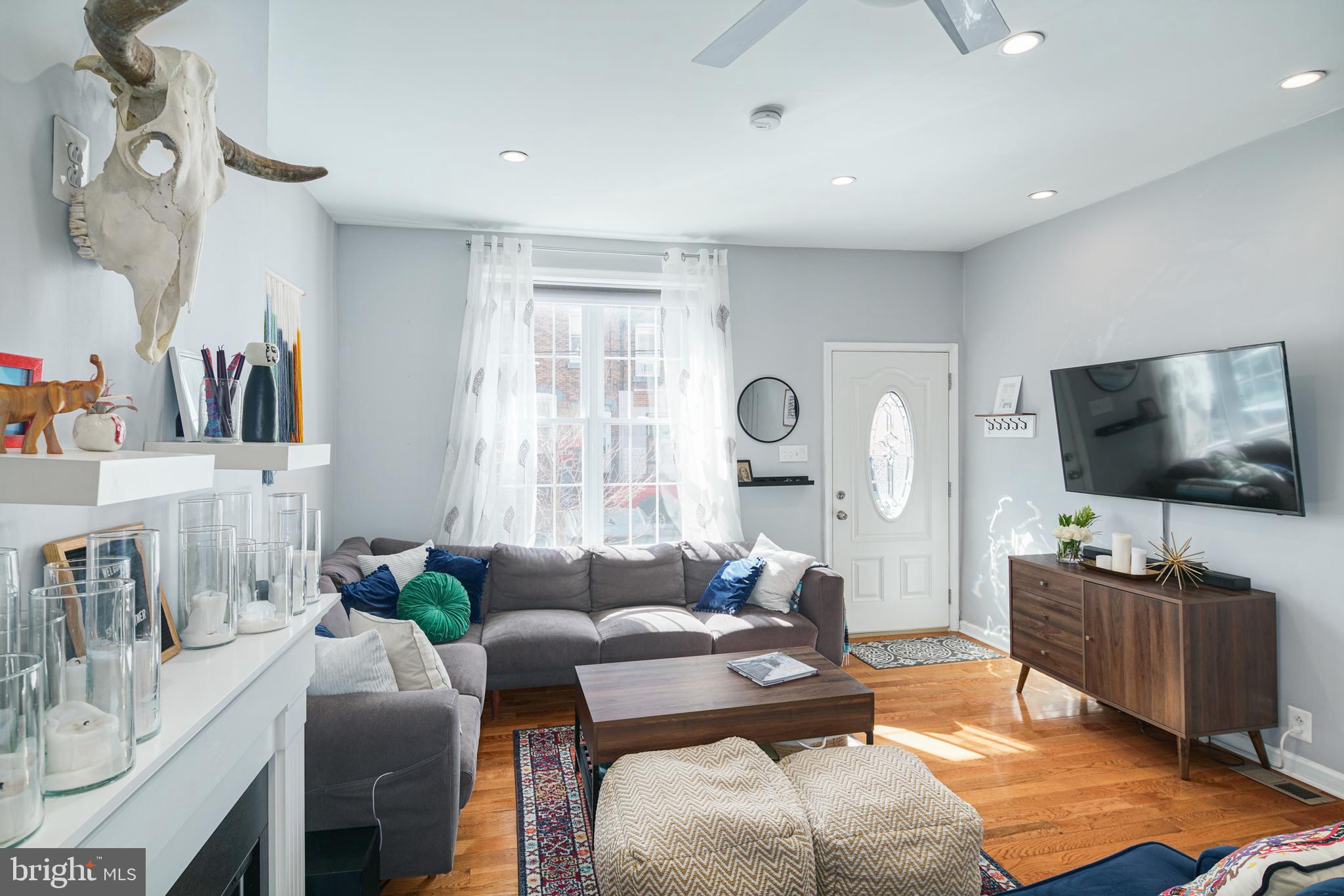 1525 West Ritner Street Philadelphia, PA 19145 - Photo 3 of 25 Gallery Image 3