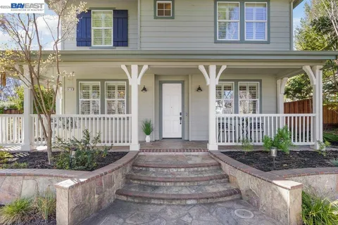 $1,750,000 | 2410 Robinson Circle, Livermore, CA 94550