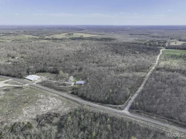 $595,000 | 2066 State Rd Jj, Stoutland, MO 65567