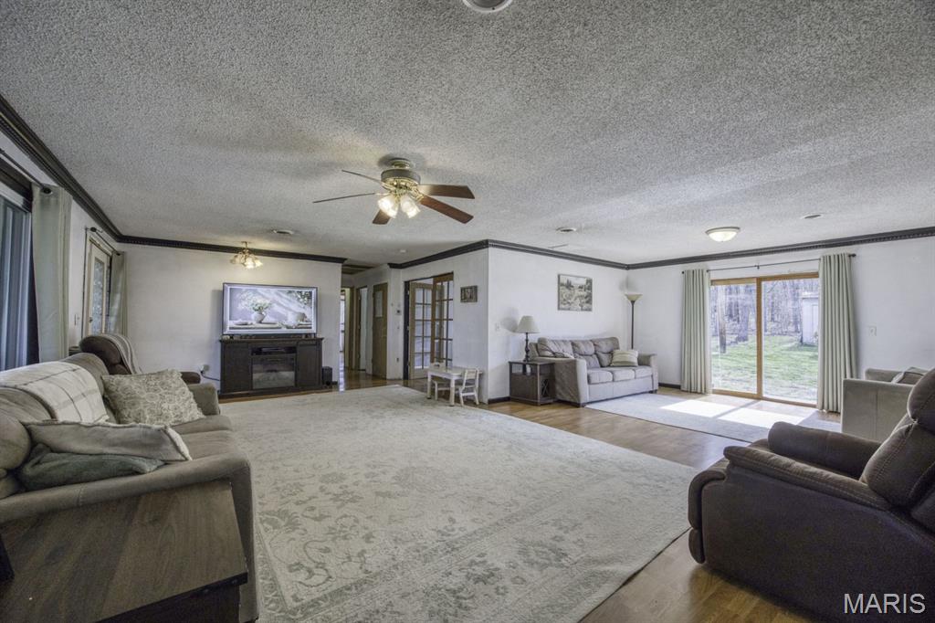 2066 State Rd Jj Stoutland, MO 65567 - Photo 21 of 48