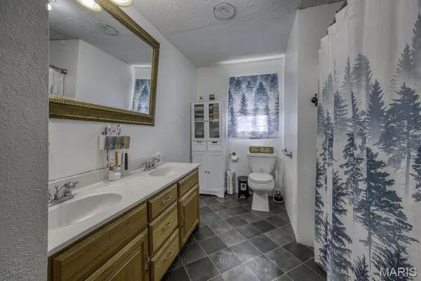 $595,000 | 2066 State Rd Jj, Stoutland, MO 65567