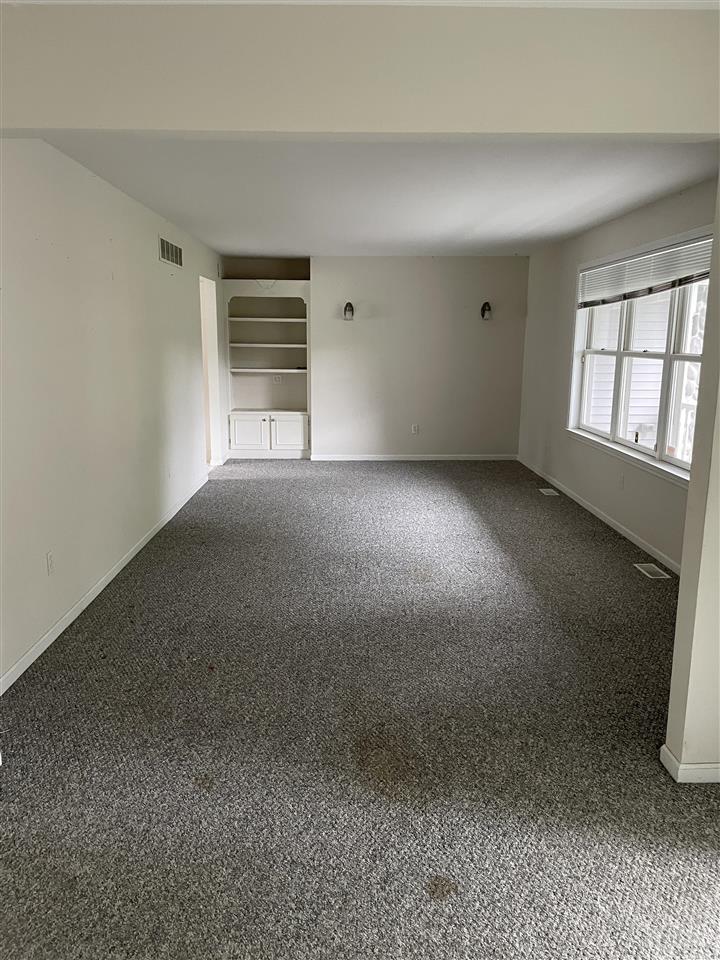5195 Lobdell Fenton, MI 48430 - Photo 50 of 79 50071685-56.JPG