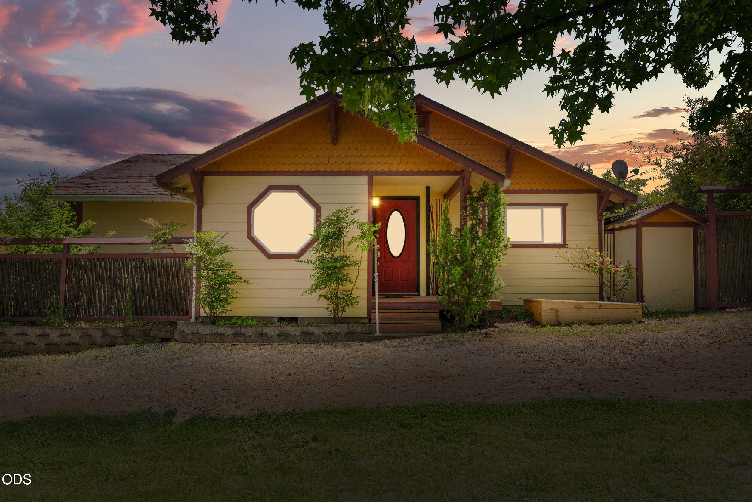 255 Carmen Road Talent, OR 97540 - Photo 30 of 56