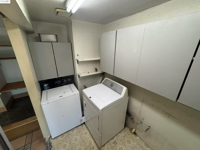 a view of a storage & utility room