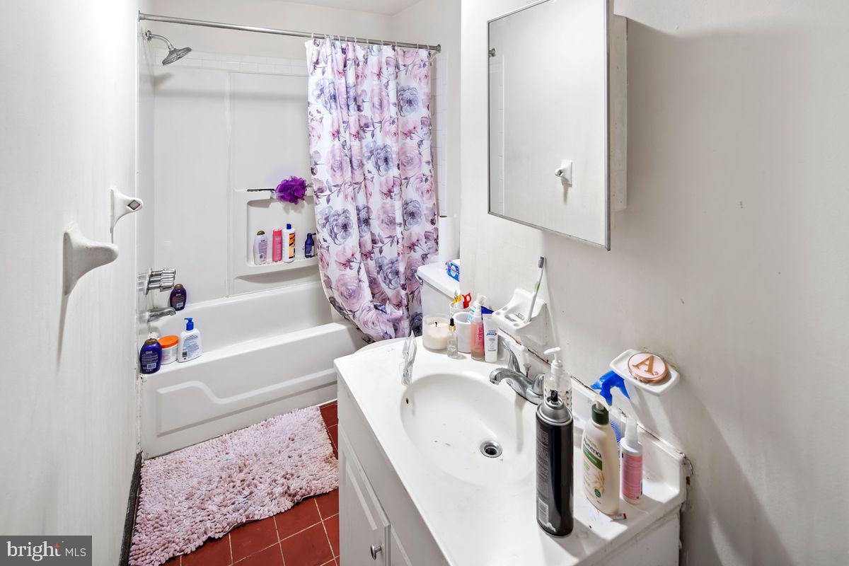 505 Pine Street Philadelphia, PA 19106 - Photo 32 of 39