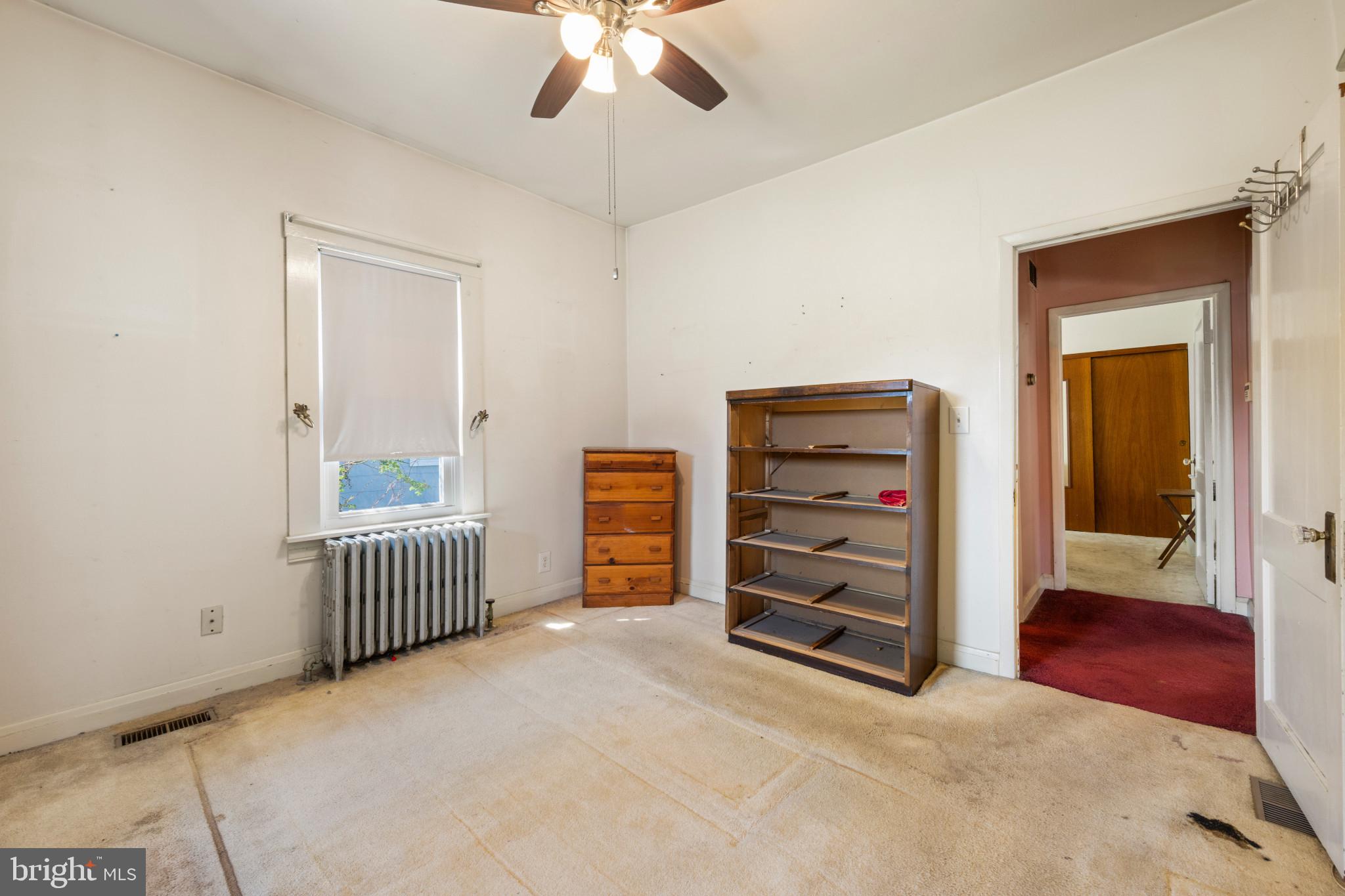 6810 Belclare Road Baltimore, MD 21222 - Photo 21 of 35 Primary bedroom