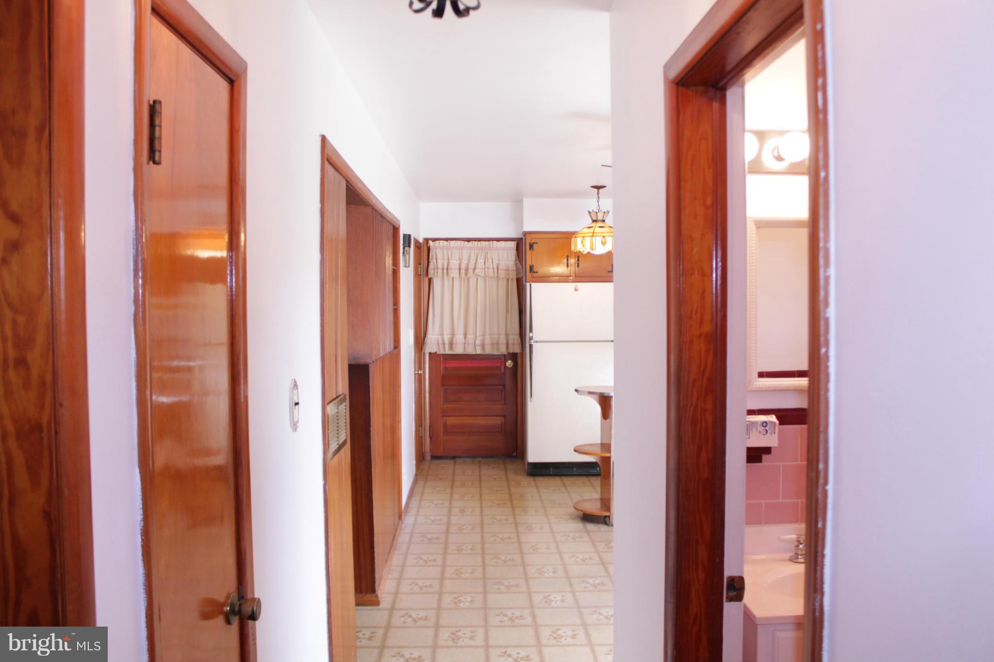 4221 Darleigh Road Baltimore, MD 21236 - Photo 4 of 11 Community