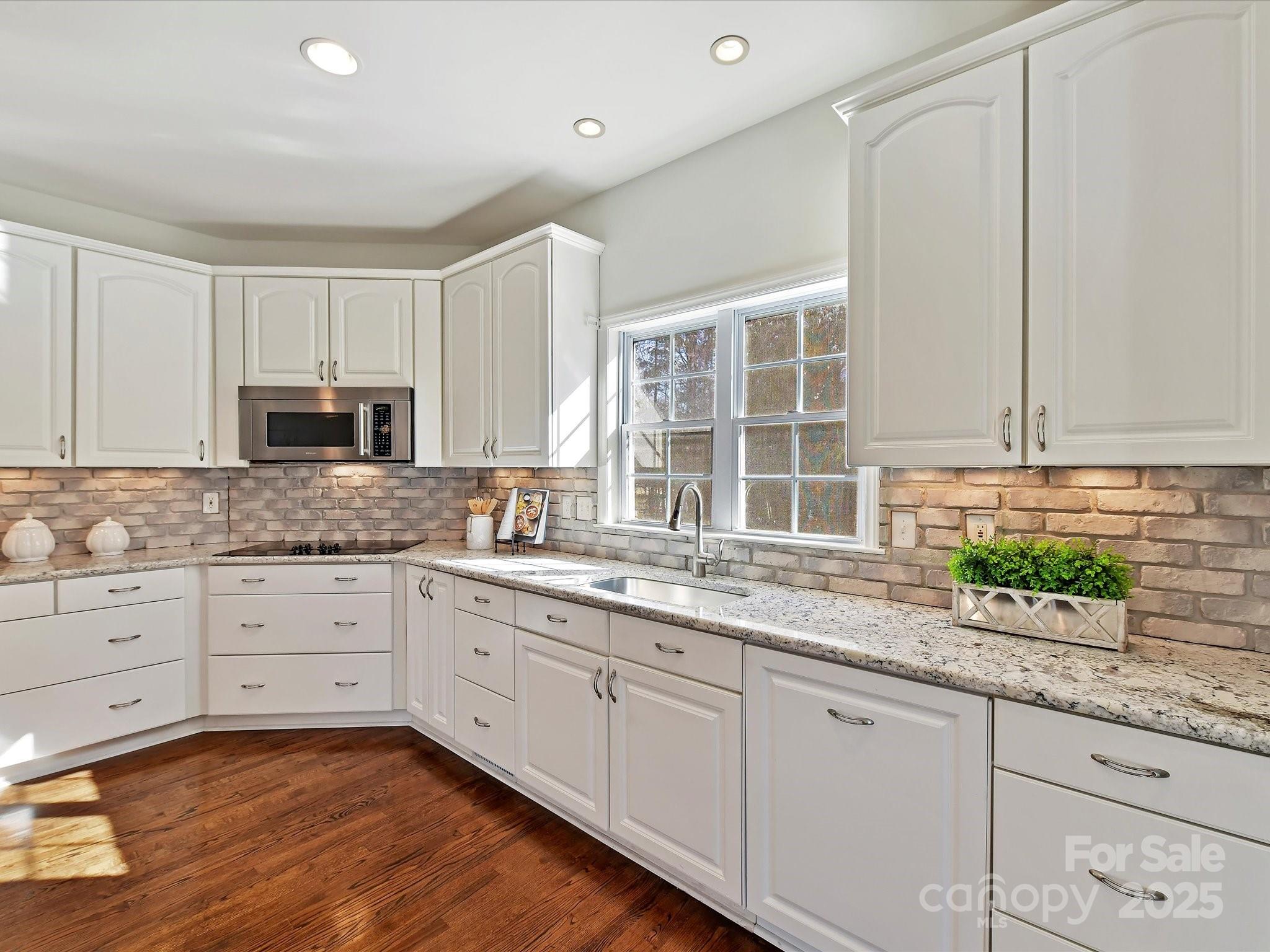 11027 Brief Road Charlotte, NC 28227 - Photo 16 of 40 Gallery Image 16