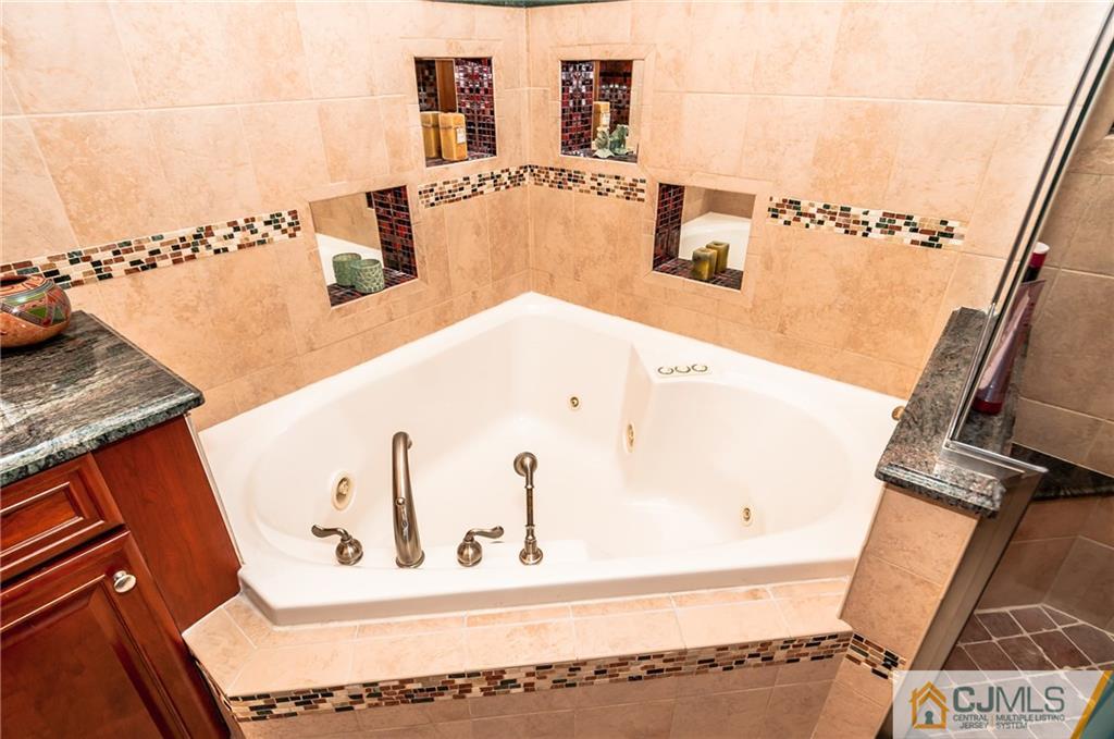29 Boston Post Road East Brunswick, NJ 08816 - Photo 17 of 24 Gallery Image 17