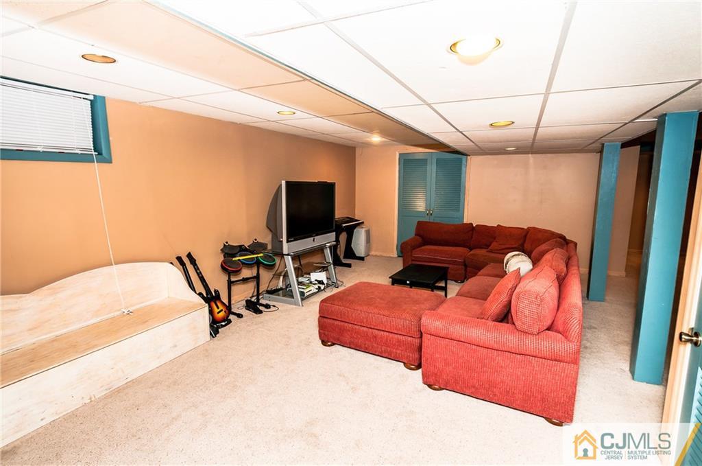 29 Boston Post Road East Brunswick, NJ 08816 - Photo 20 of 24 Gallery Image 20