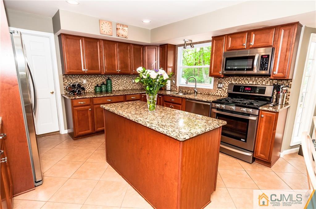 29 Boston Post Road East Brunswick, NJ 08816 - Photo 6 of 24 Gallery Image 6