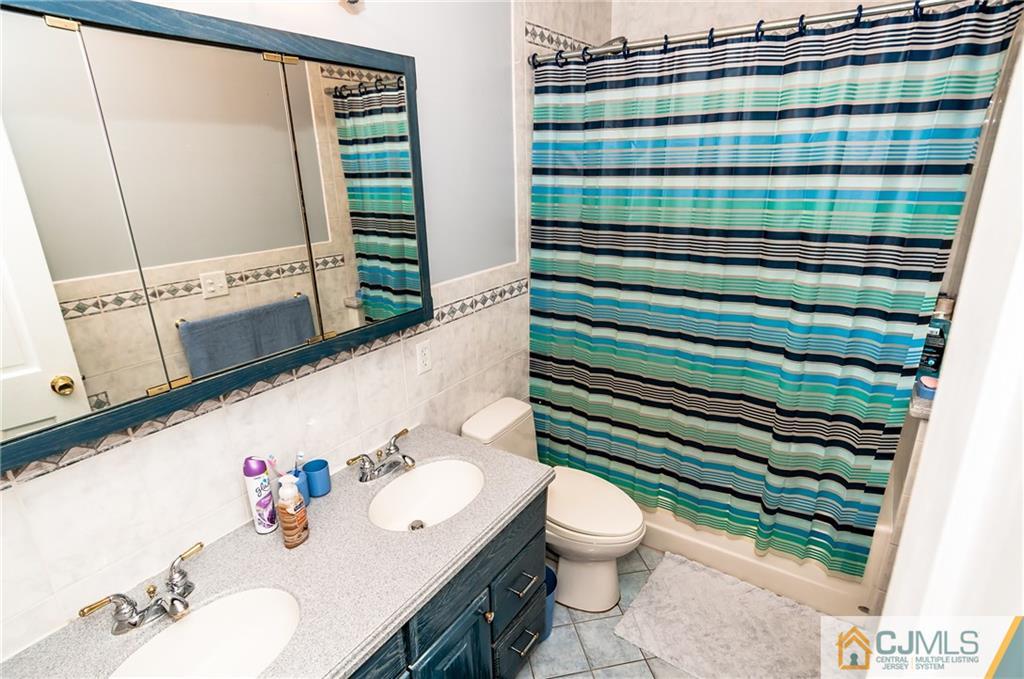29 Boston Post Road East Brunswick, NJ 08816 - Photo 8 of 24 Gallery Image 8