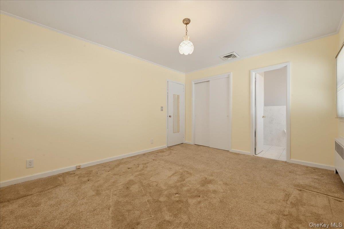 345 East State Street Long Beach, NY 11561 - Photo 15 of 28 Primary Bedroom