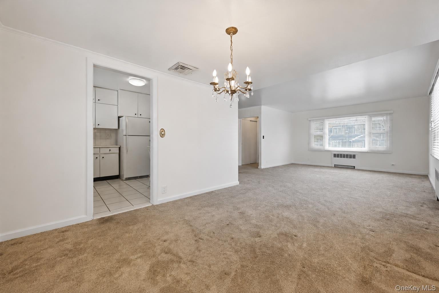 345 East State Street Long Beach, NY 11561 - Photo 8 of 28 Dining Room / Living Room