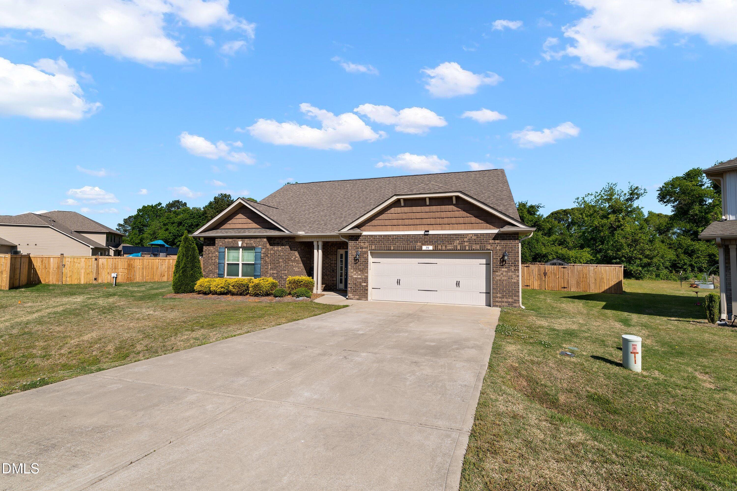 39 Pal Court Benson, NC 27504 - Photo 2 of 32 04-39 Pal Ct_9735