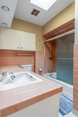 $260,000 | 3225 28th St Court, Rock Island, IL 61201