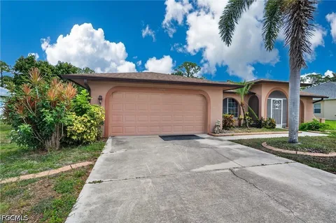 $295,000 | 6731 Eagle Tree Court, North Fort Myers, FL 33917