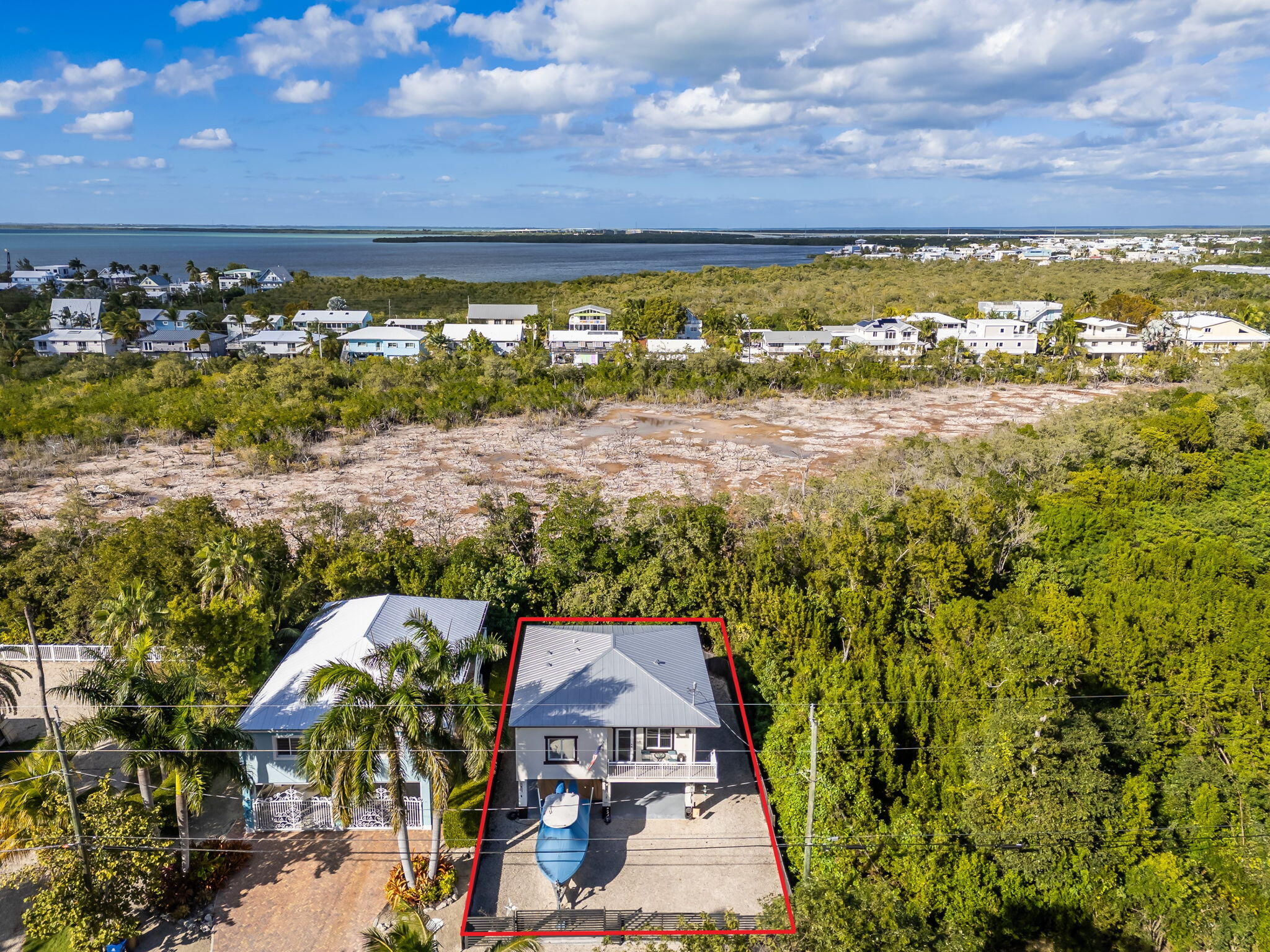 22 Tarpon Avenue Key Largo, FL 33037 - Photo 33 of 43 a view of a city