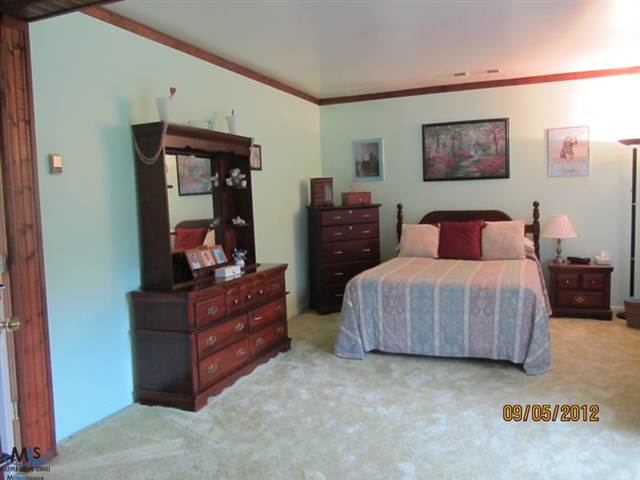 4089 Jeddo Road Fort Gratiot, MI 48059 - Photo 15 of 22 31117892-14.JPG