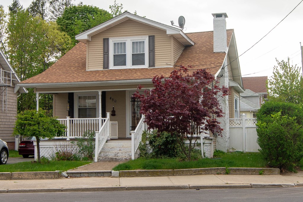 450 Power Road Pawtucket, RI 02860 - Photo 1 of 23 Gallery Image 1