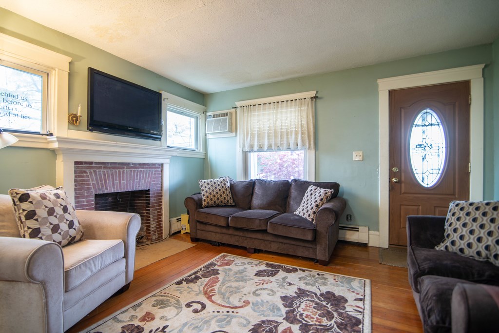 450 Power Road Pawtucket, RI 02860 - Photo 3 of 23 Gallery Image 3